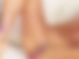 FitMilfBecca's Live Sex Cam Show