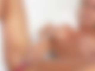 FitMilfBecca's Live Sex Cam Show