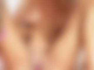 FitMilfBecca's Live Sex Cam Show