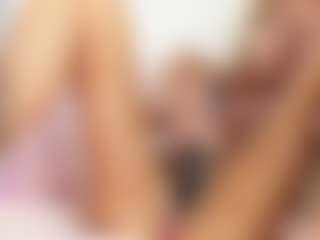 FitMilfBecca's Live Sex Cam Show