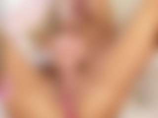 FitMilfBecca's Live Sex Cam Show