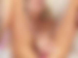 FitMilfBecca's Live Sex Cam Show