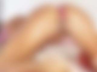 FitMilfBecca's Live Sex Cam Show