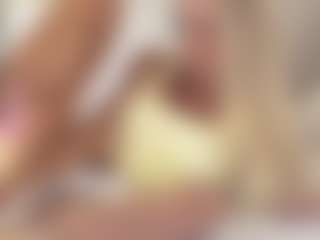 FitMilfBecca's Live Sex Cam Show