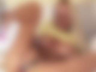 FitMilfBecca's Live Sex Cam Show