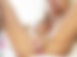 FitMilfBecca's Live Sex Cam Show