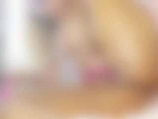 FitMilfBecca's Live Sex Cam Show