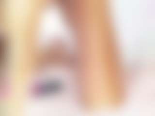 Live cam show with FitMilfBecca - Shaved Pussy MILF on Camsoda