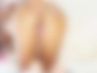 FitMilfBecca's Live Sex Cam Show