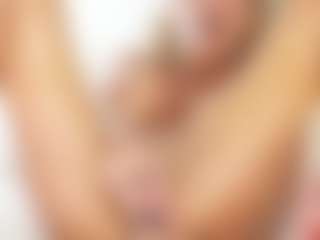 FitMilfBecca's Live Sex Cam Show