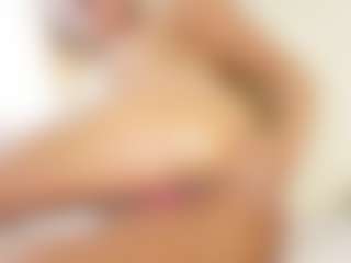 FitMilfBecca's Live Sex Cam Show
