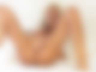 FitMilfBecca's Live Sex Cam Show