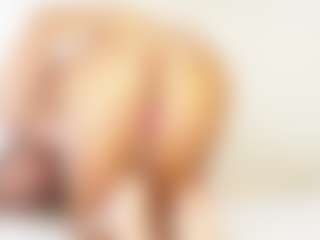 FitMilfBecca's Live Sex Cam Show