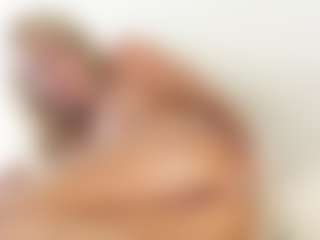 FitMilfBecca's Live Sex Cam Show