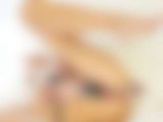 FitMilfBecca's Live Sex Cam Show
