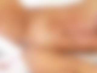 FitMilfBecca's Live Sex Cam Show