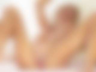 FitMilfBecca's Live Sex Cam Show
