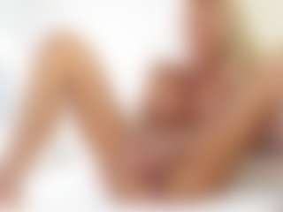 FitMilfBecca's Live Sex Cam Show