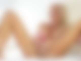 FitMilfBecca's Live Sex Cam Show