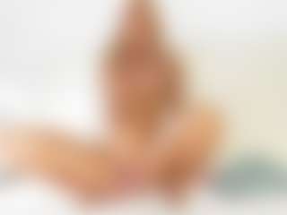 FitMilfBecca's Live Sex Cam Show