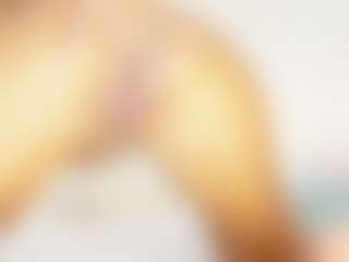 FitMilfBecca's Live Sex Cam Show