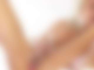 FitMilfBecca's Live Sex Cam Show
