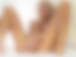 Live cam show with FitMilfBecca - White Blonde Hair on boobsie.com | spain