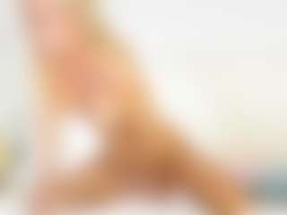 FitMilfBecca's Live Sex Cam Show
