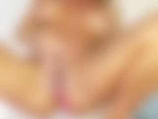 FitMilfBecca's Live Sex Cam Show