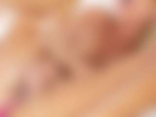 FitMilfBecca's Live Sex Cam Show
