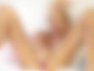 FitMilfBecca's Live Sex Cam Show