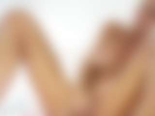 FitMilfBecca's Live Sex Cam Show
