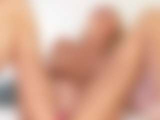 FitMilfBecca's Live Sex Cam Show