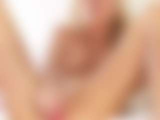 FitMilfBecca's Live Sex Cam Show