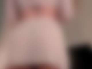 Live cam show with LilianKroft - Athletic on x69.live