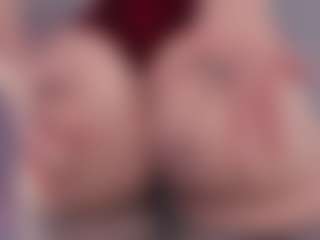 Live cam show with LilianKroft - Big Ass on intimatelivegirls.com