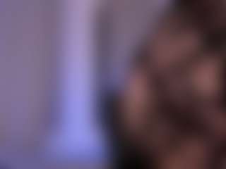 Live cam show with LilianKroft - Smoking on mypornchat.com
