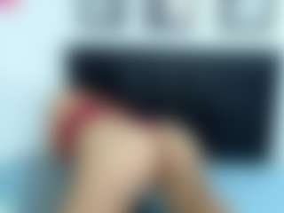 Live cam show with KellyJoness - Twerk on hotwifechat.live