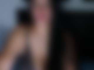 Live cam show with KellyJoness - MILF on iamadamtest123.com