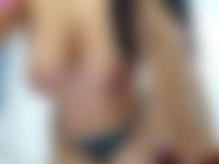 Live cam show with KellyJoness - Mature on sexylive.show