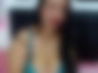 Live cam show with KellyJoness - Public Big Tits on Camsoda