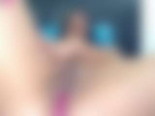 Live cam show with KellyJoness - Tease Big Tits on Mixed Magazine Live