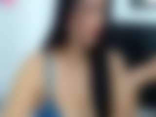 Live cam show with KellyJoness - Facial on eurowanks.com