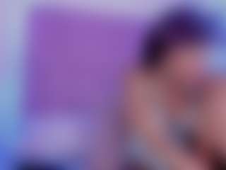 Live cam show with taraslow - Ebony on CamwithHer