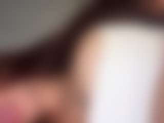 Hilary Tyler's Live Sex Cam Show