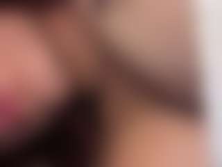 Hilary Tyler's Live Sex Cam Show