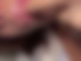 Hilary Tyler's Live Sex Cam Show