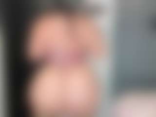 Persias Paradise's Live Sex Cam Show