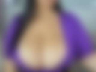 Lia saenz's Live Sex Cam Show