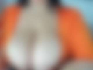Lia saenz's Live Sex Cam Show